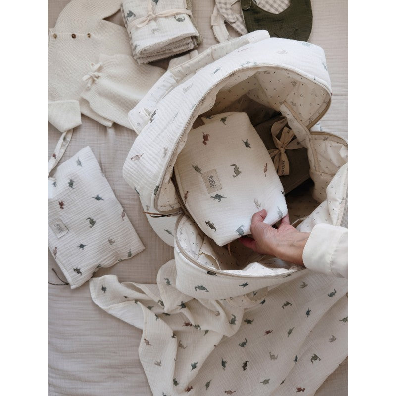 Babyshower Toilettas Camila Dino, tweede aanzicht op witte achtergrond