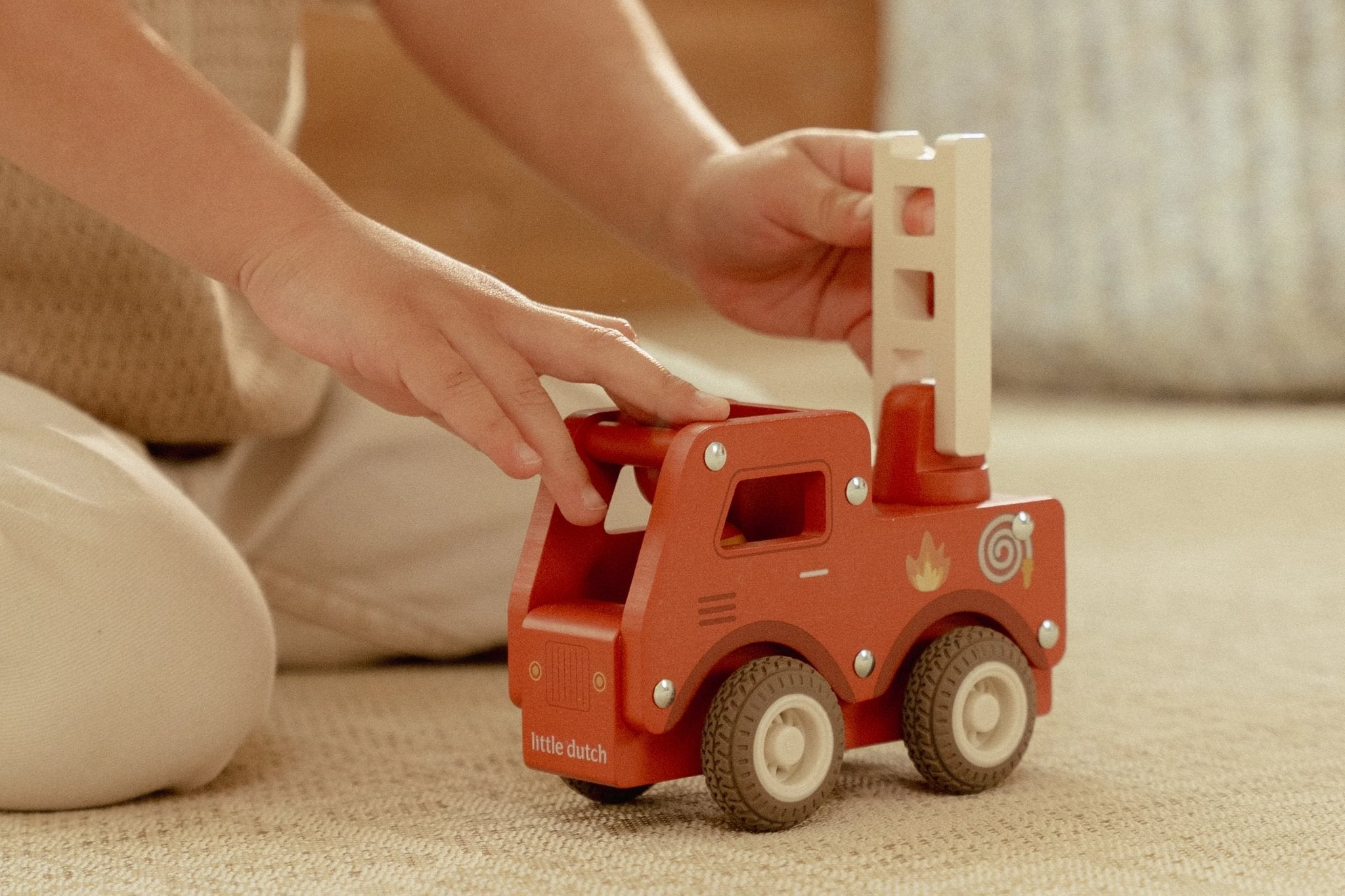Little Dutch Houten Brandweerauto