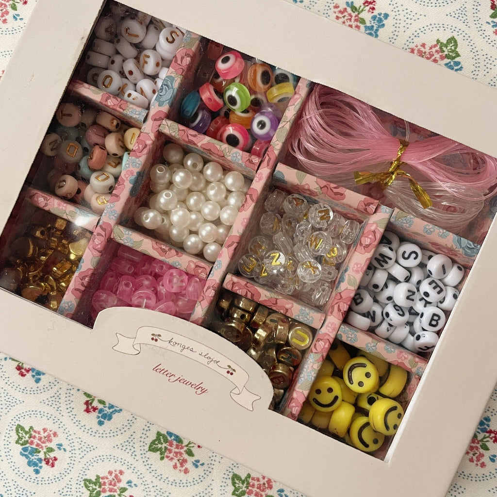 Konges Sløjd ABC Sieradenset