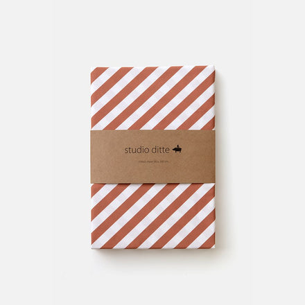 * Studio Ditte Hoeslaken Junior 70x150cm | Stripes Rust Brown