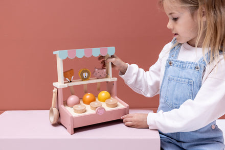 * Trixie Houten Ijssalon