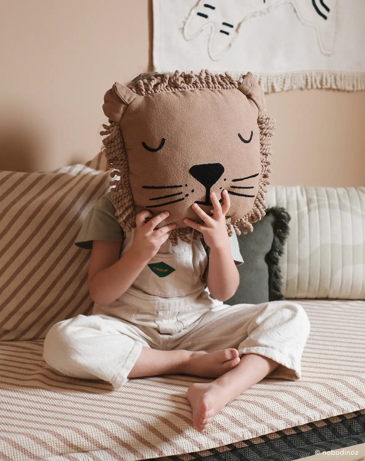 * Nobodinoz Lion Face Embroidery Kussen 34x34cm | Sesame