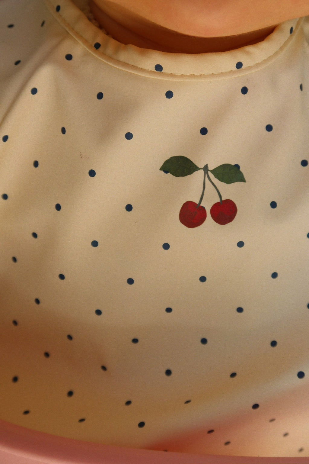 Konges Sløjd Slabbetjes Met Mouwen 2st | Navy Dots