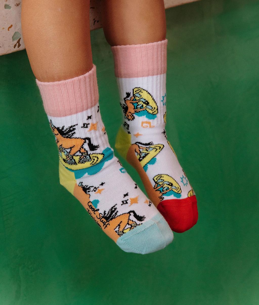 Hello Hossy kousen Unicorn, gedragen door een kind