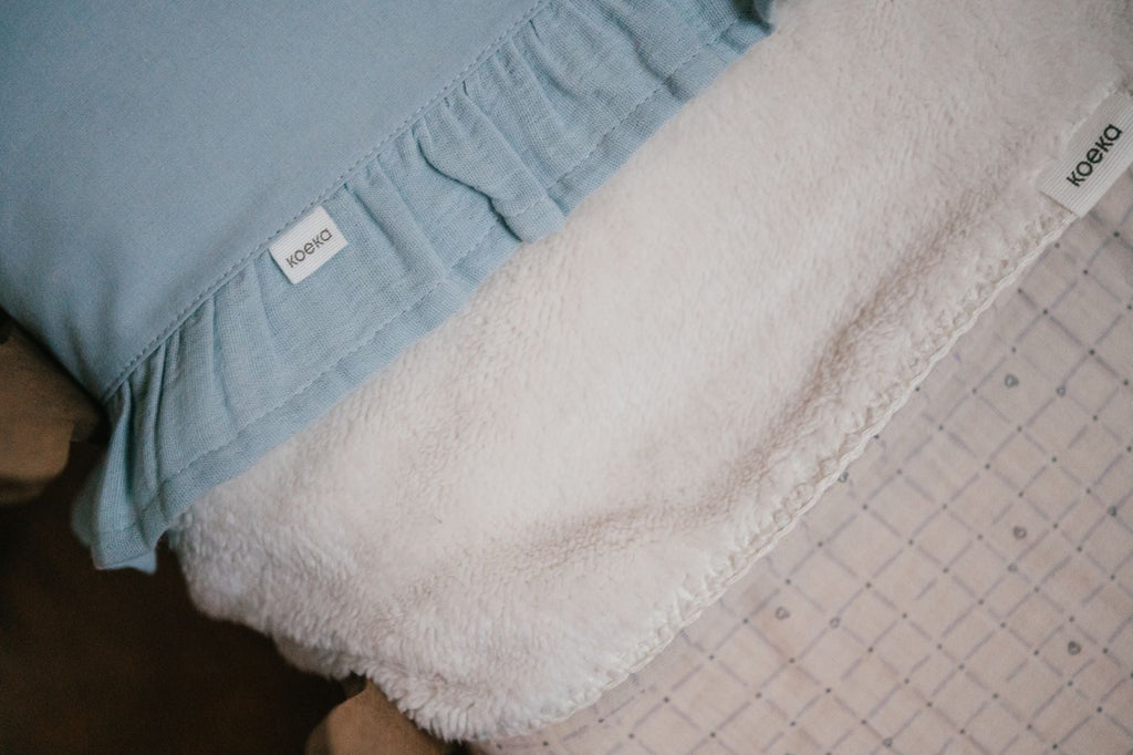 Koeka Ledikantlaken En Hoeslaken Set Ruffle Faro | Sky