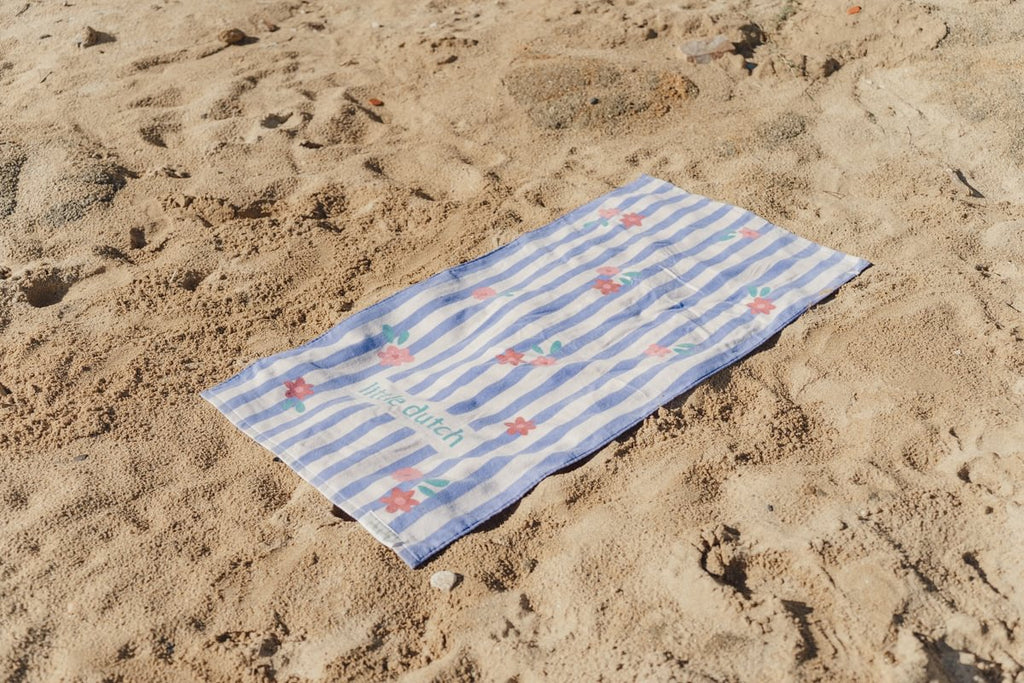 Little Dutch Strandhanddoek 60x120 | Dreamy Purple Stripe