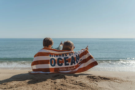Little Dutch Strandhanddoek 60x120 | Ocean World Brown Stripe