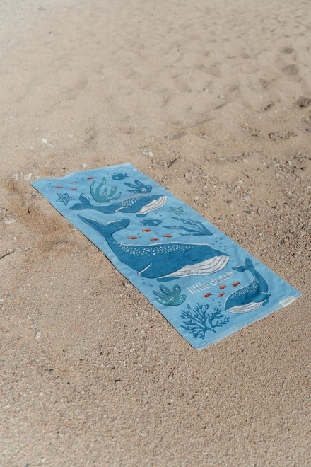 Little Dutch Strandhanddoek 60x120 | Ocean World Blue