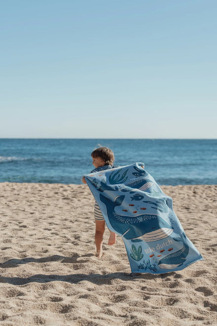 Little Dutch Strandhanddoek 60x120 | Ocean World Blue