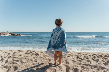 Little Dutch Strandhanddoek 60x120 | Ocean World Blue