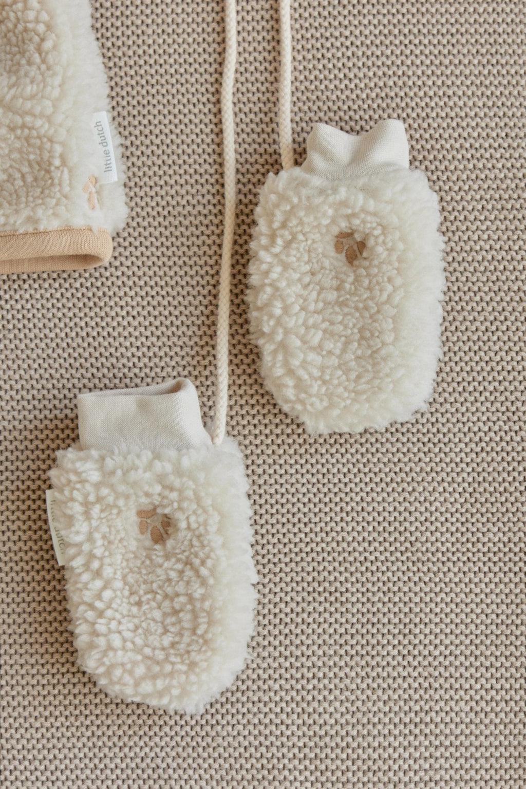Little Dutch Teddy Wantjes Sand Paws | Sand