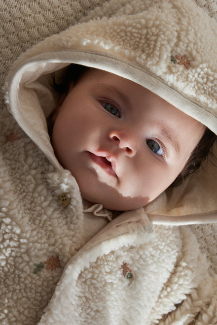 Little Dutch Teddy Vestje Sand Flowers | Sand