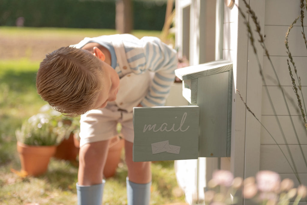 OUDE SKU NIET MEER ONLINE ZETTEN Little Dutch Houten Speelhuisje PRE-ORDER LEVERING BEGIN APRIL