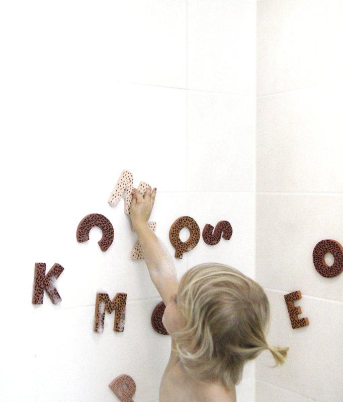 VanPauline badspeelgoed foam letters - Roze