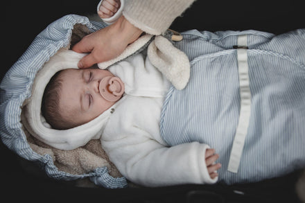 Mies & co Maxi Cosi Voetenzak | Summer Blue  *