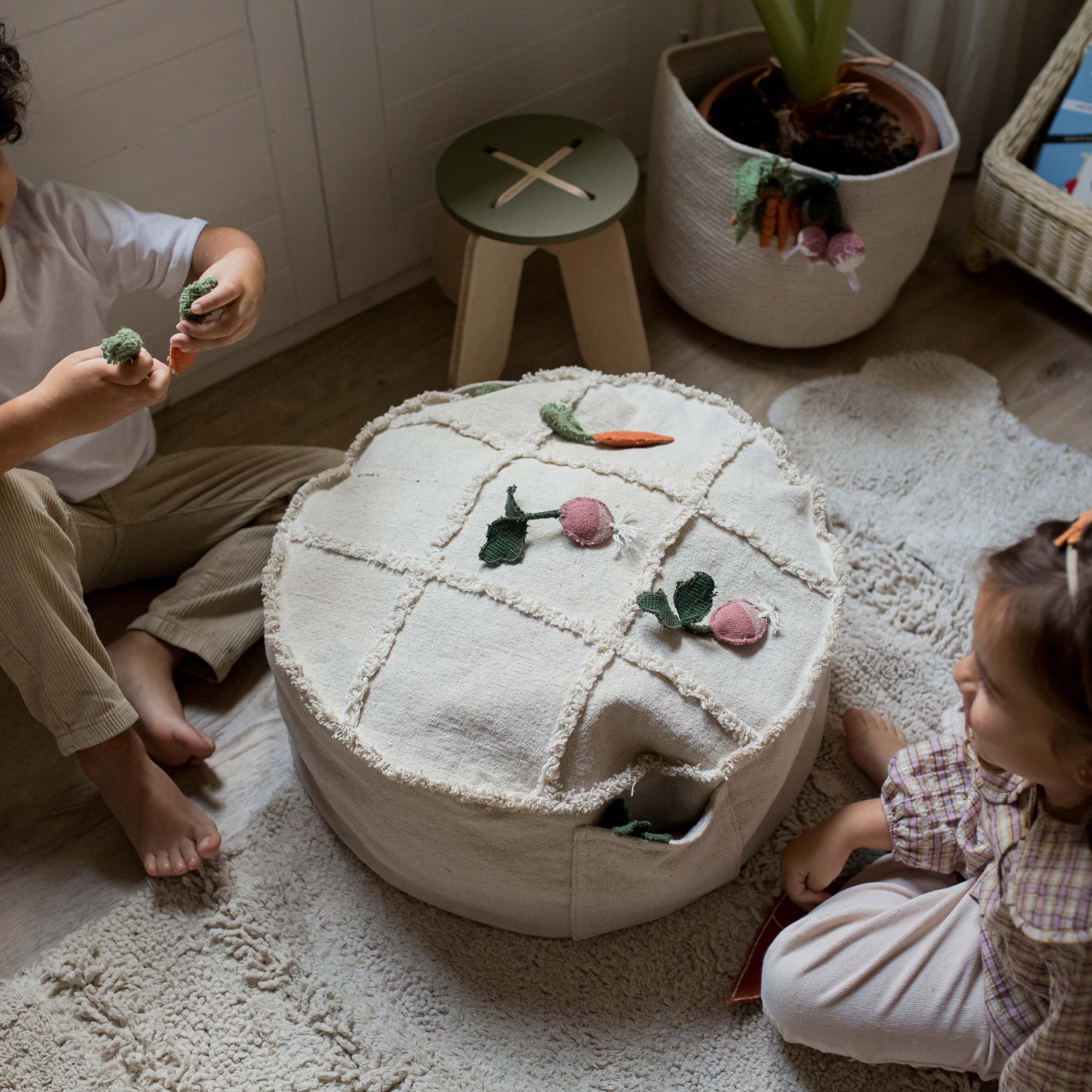 * Lorena Canals Pouffe | Tic Tac Toe