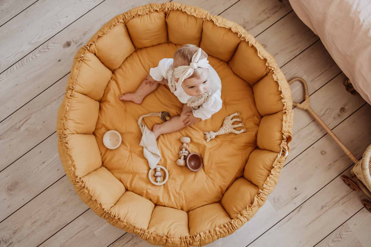 Play and go Speeltapijt Nestje Baby Bloom | Mustard Chai Tea