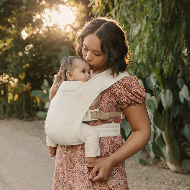 Ergobaby Draagzak/Doek Embrace | Cream