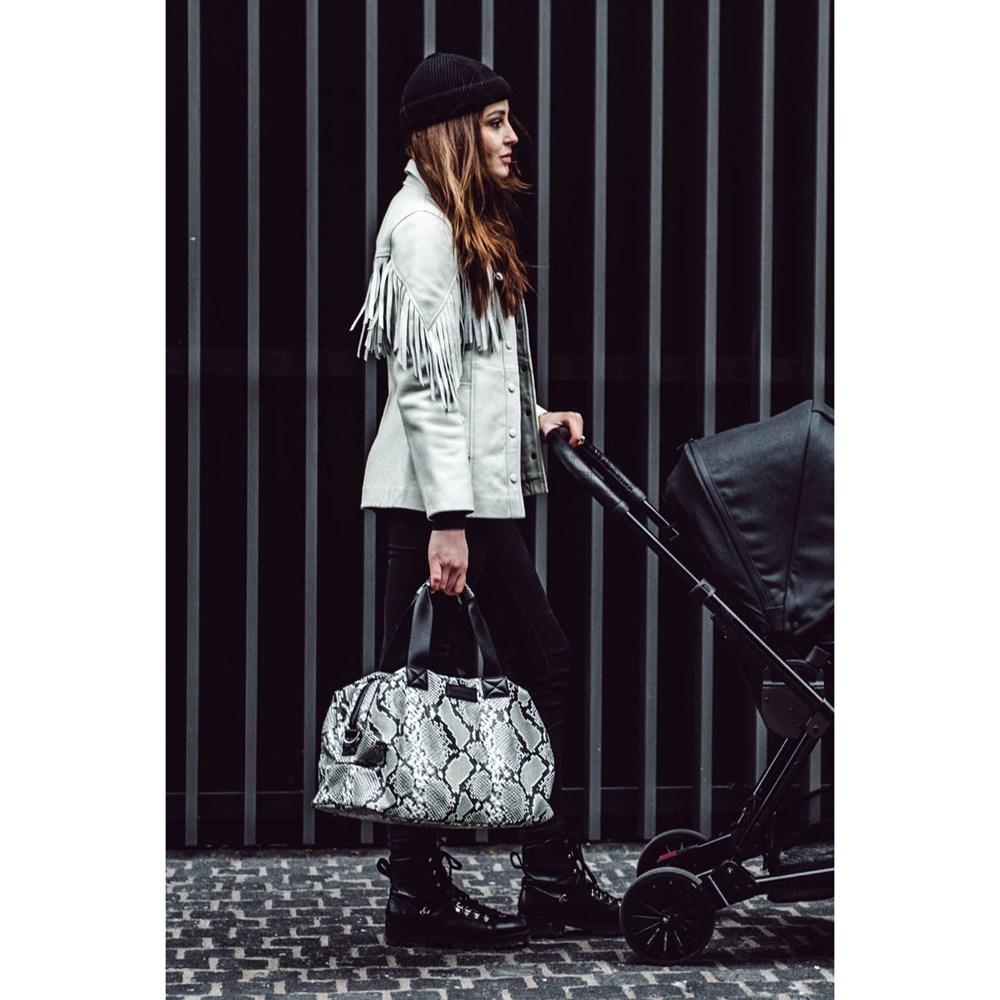 * Tiba + Marl Raf Luiertas | Tonal Snake