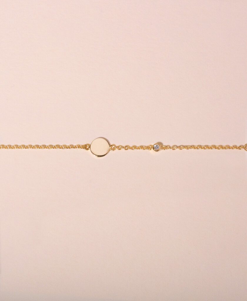 Galore Gepersonaliseerde Armband Circle & Diamond | Gold Women
