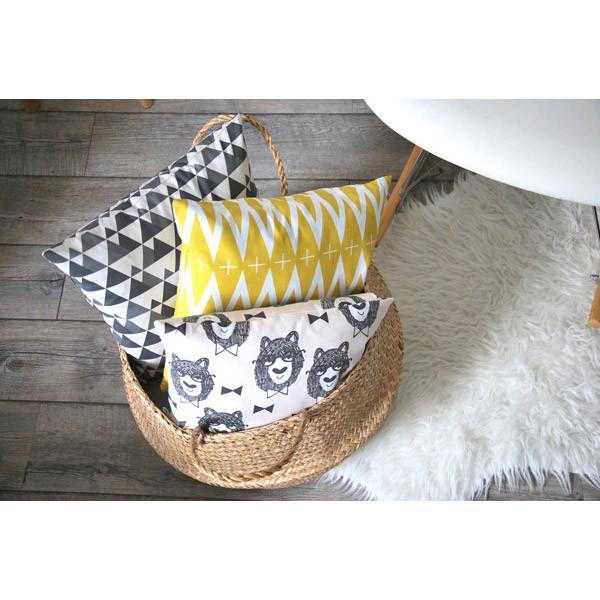 Pöm Le Bonhomme sierkussen 30x30cm zigzag geel - DE GELE FLAMINGO - Kids concept store 