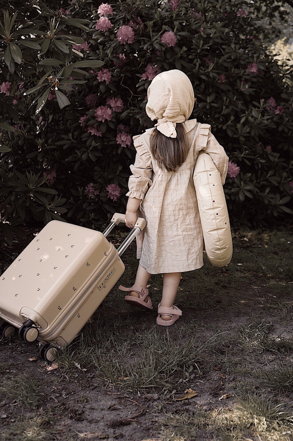 Konges Sløjd Travel Suitcase | Cherry