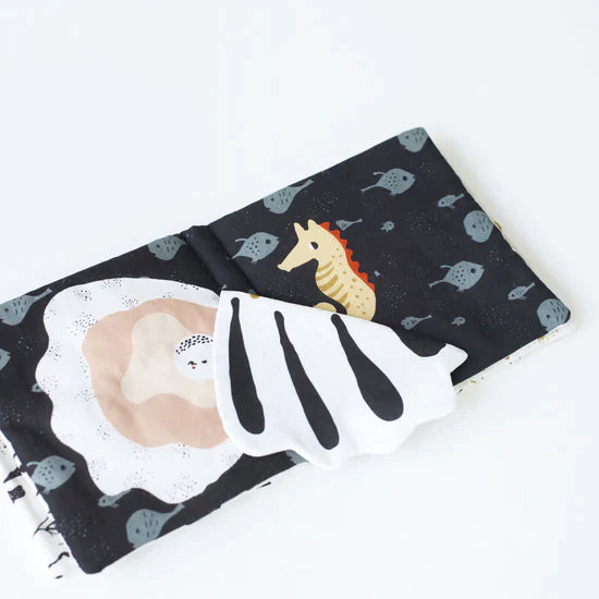 Wee Gallery Baby's First Crinkle Peek A Book  *
